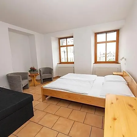 Praha Hotel