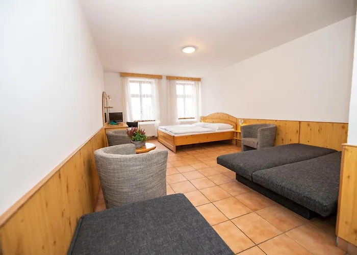 Praha Hotel