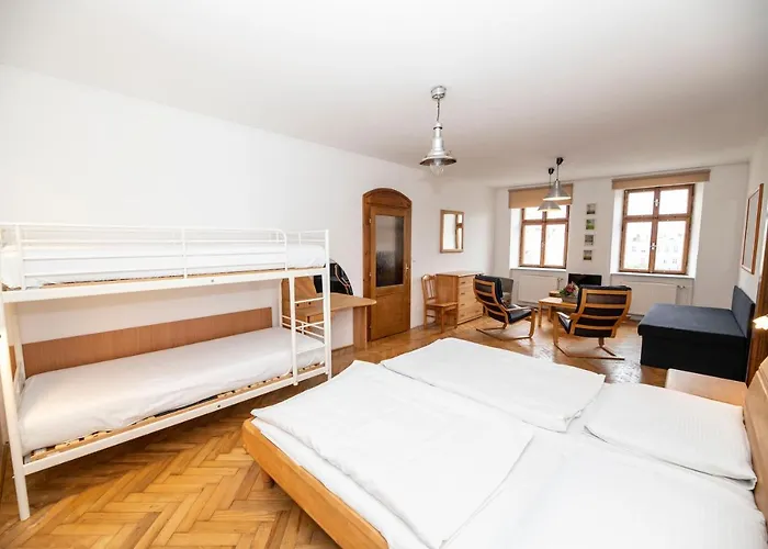 Praha Hotel
