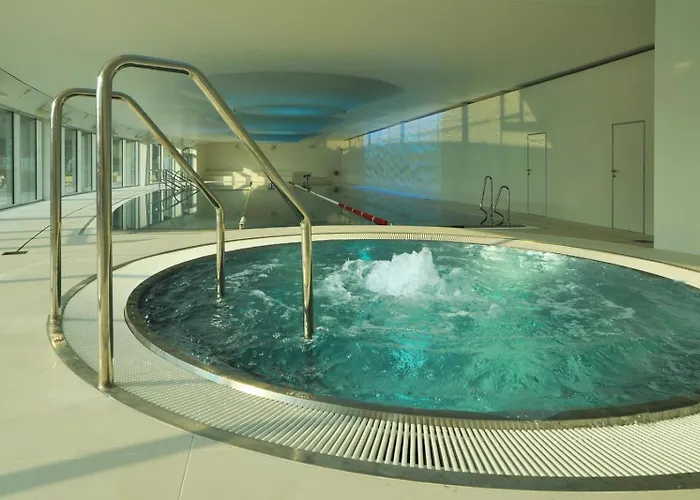 Praha Hotel 3*